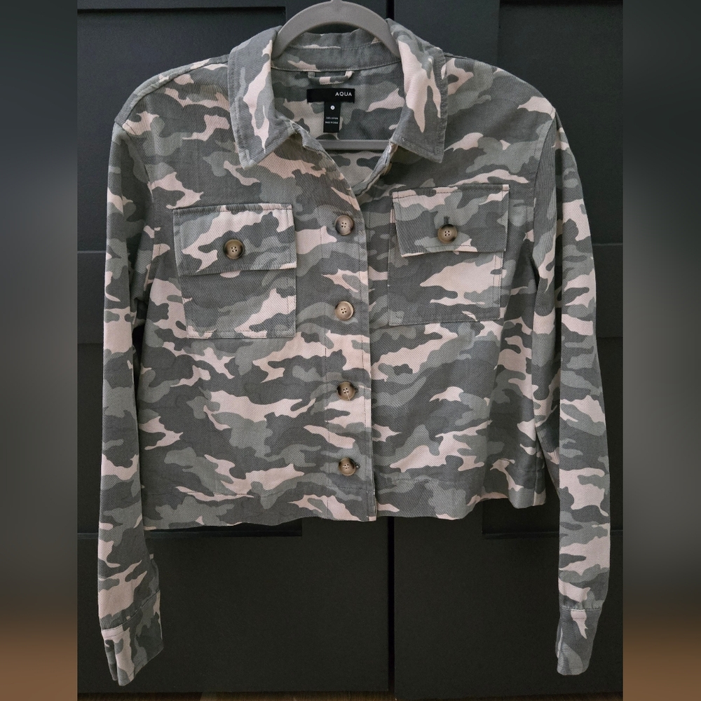 Aqua Women's Camo Utility Jacket
